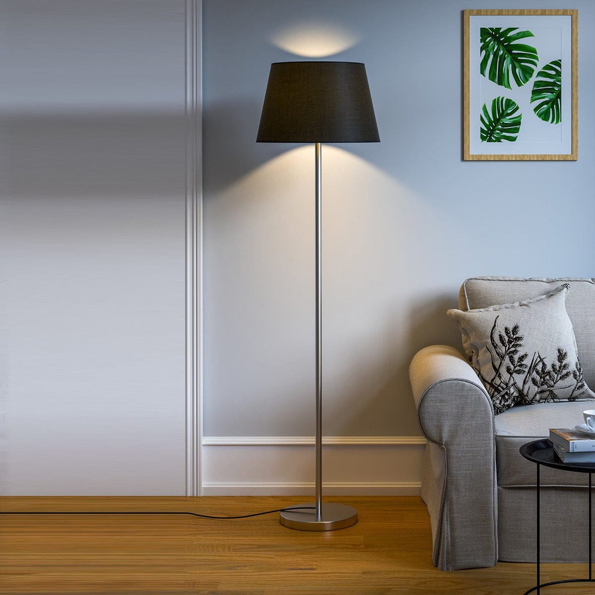 Modern Artisic Gold Metal Finish Sleek Black Color Floor Lamp